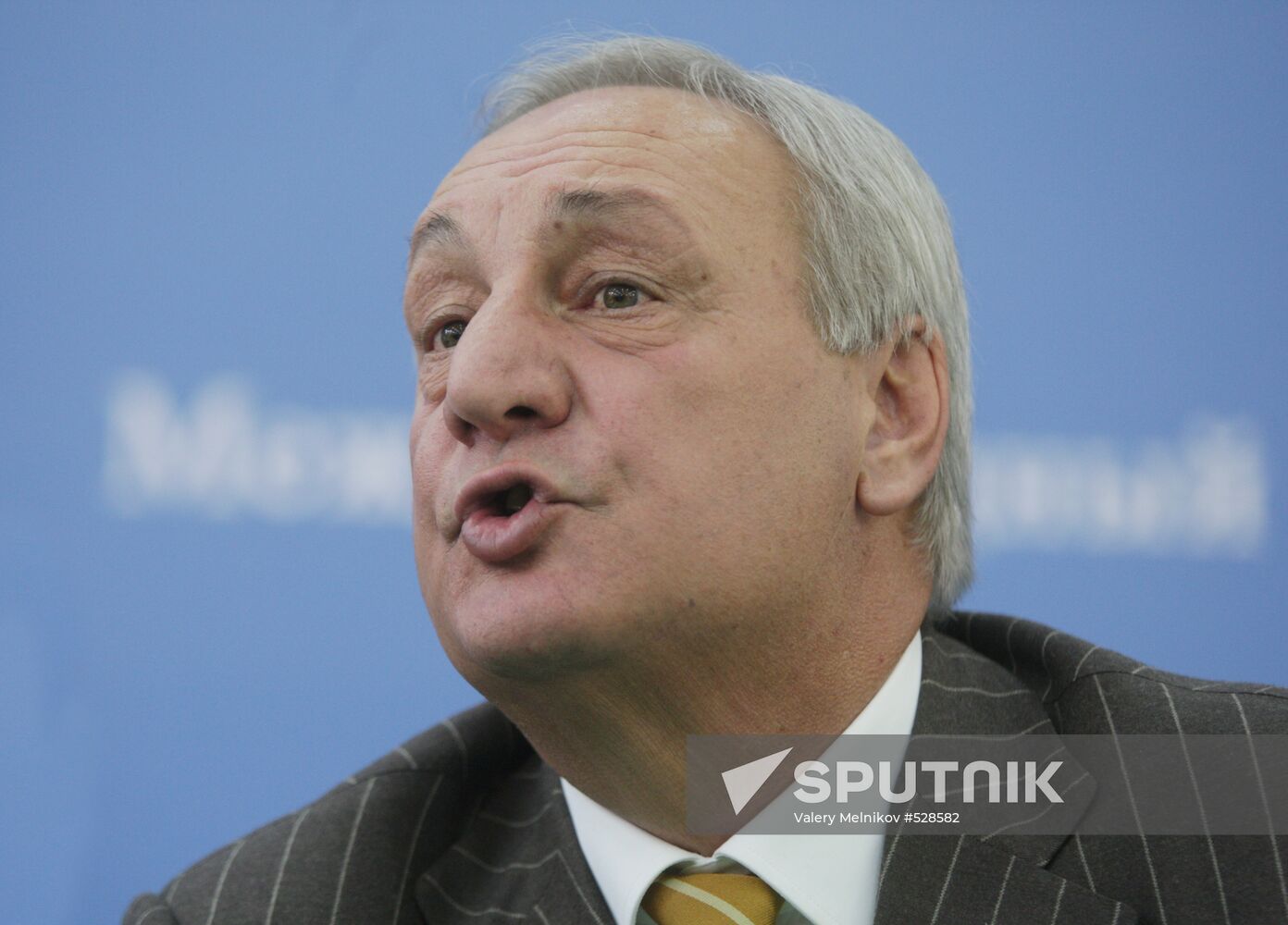 Sergei Bagapsh sweeps Abkhaz presidential election