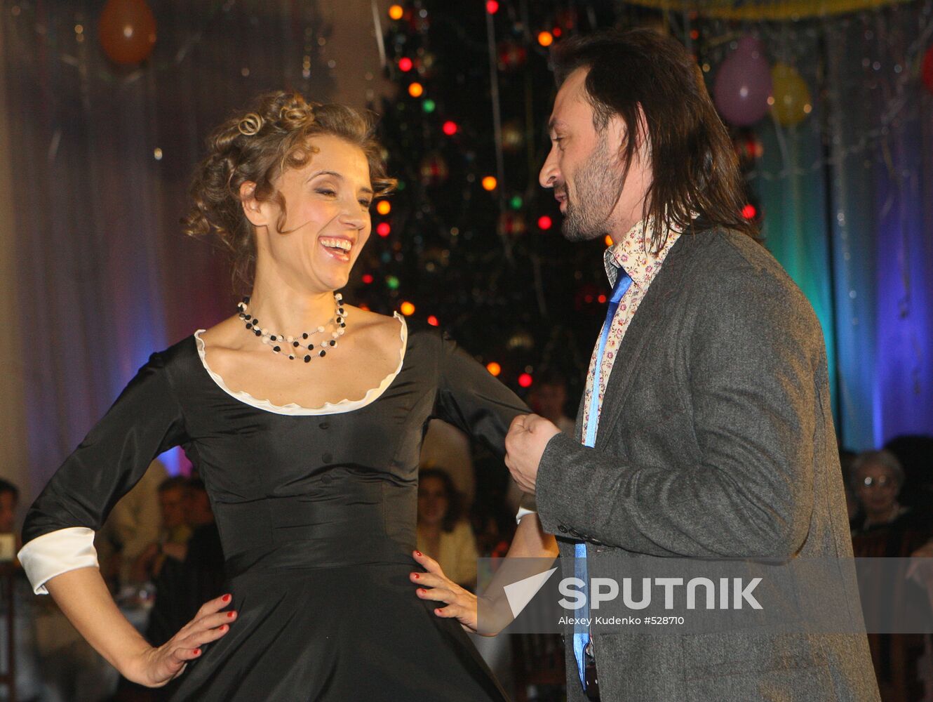 Ksenia Alfyorova, Ilia Averbukh