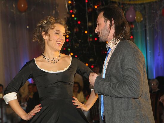 Ksenia Alfyorova, Ilia Averbukh