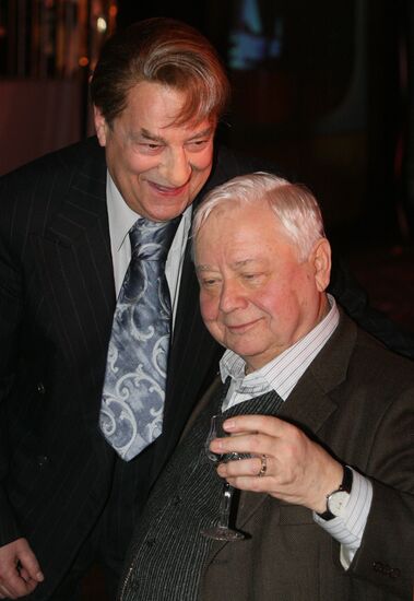 Gennady Khazanov, Oleg Tabakov