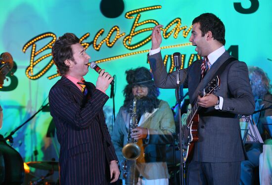 Valery Syutkin, Ivan Urgant