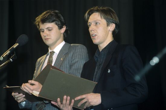 Vyacheslav Nevinny and Mikhail Yefremov