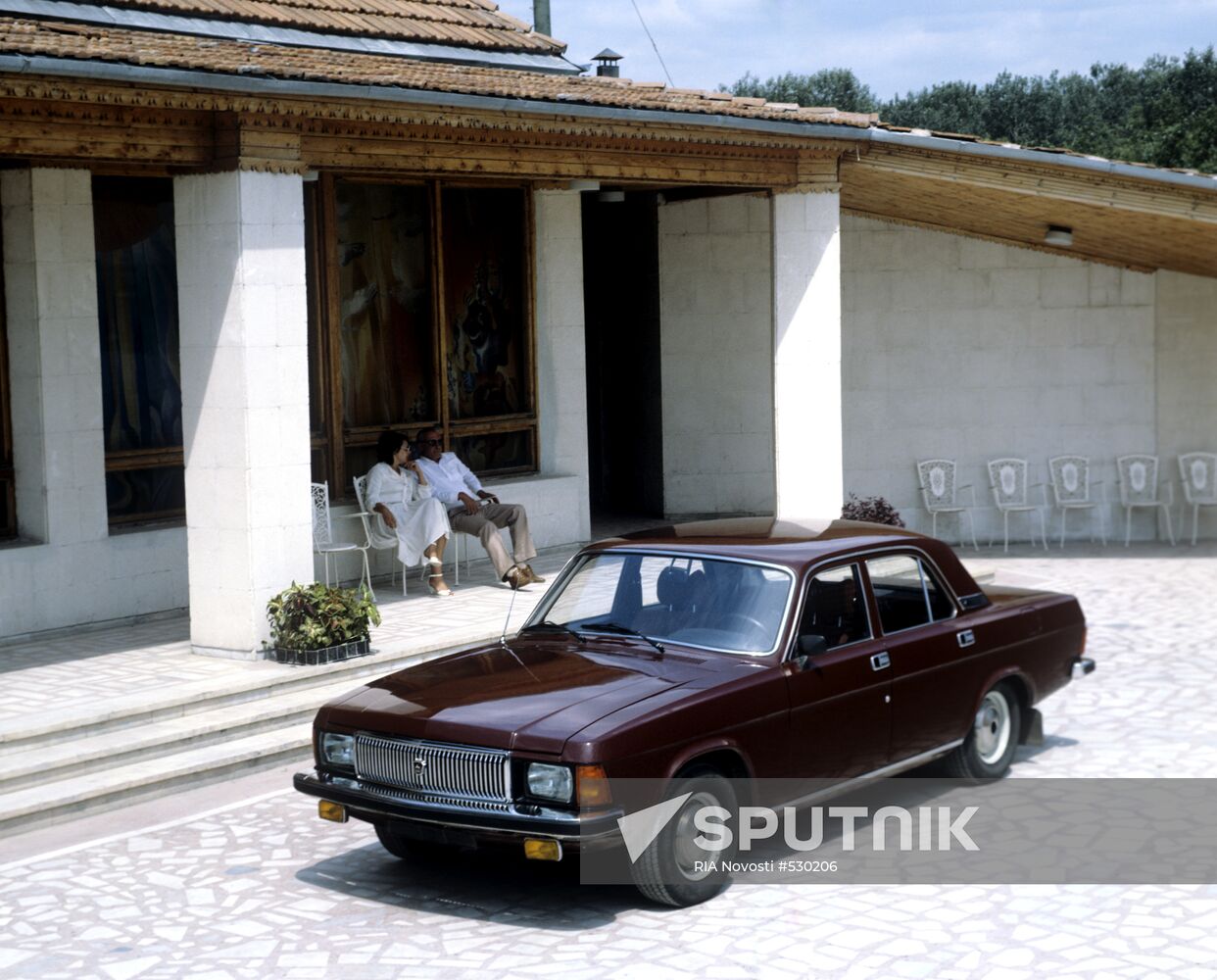Volga GAZ-3102 car