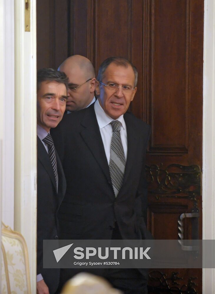 Lavrov-Rasmussen meeting