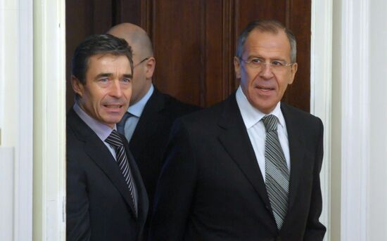 Lavrov-Rasmussen meeting