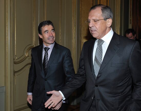 Lavrov-Rasmussen meeting