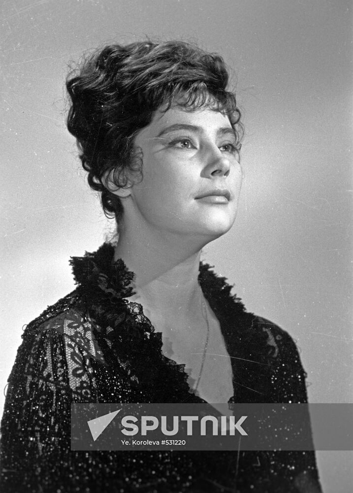 T.Samoilova in Film "Anna Karenina"