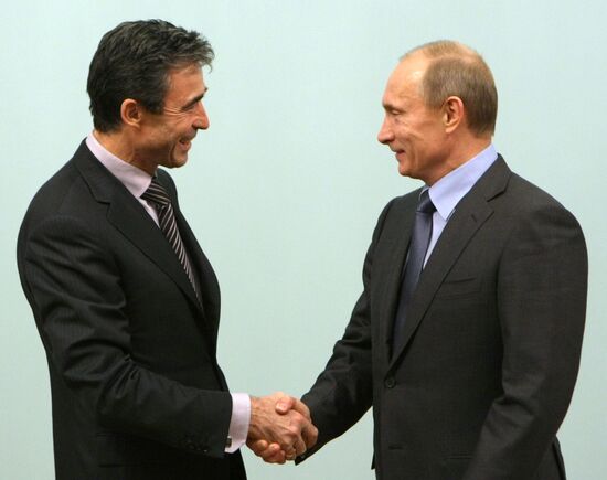 Vladimir Putin meets with Anders Fogh Rasmussen