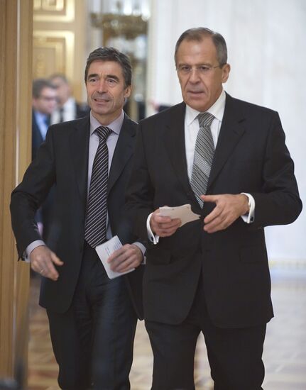 Sergei Lavrov and Anders Fogh Rasmussen