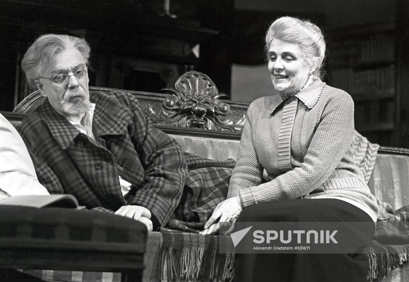 Scene from play Restless Old Age