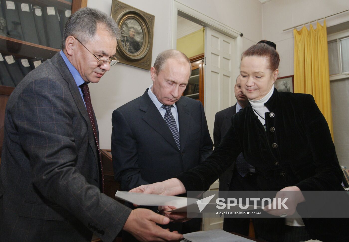Prime Minister Vladimir Putin visits St.Petersburg