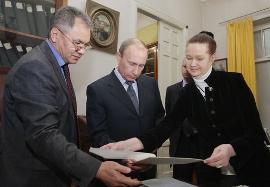 Prime Minister Vladimir Putin visits St.Petersburg