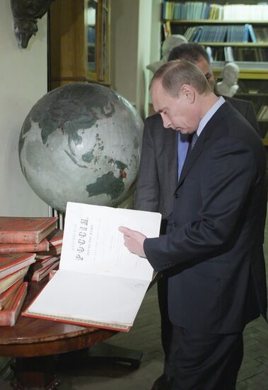 Prime Minister Vladimir Putin visits St.Petersburg
