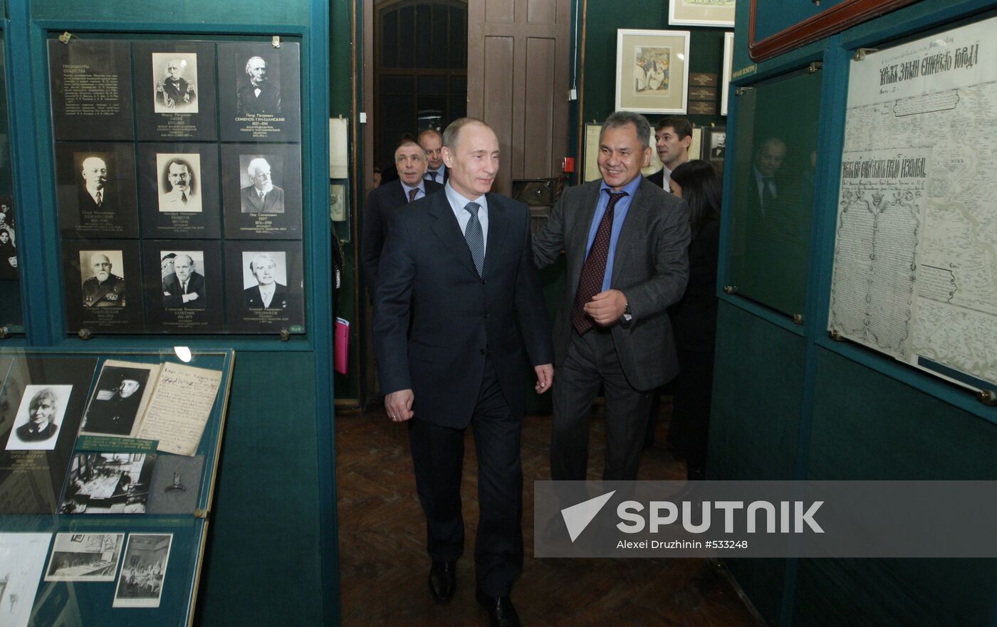 Prime Minister Vladimir Putin visits St.Petersburg