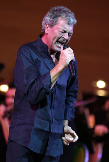 Deep Purple lead singer Ian Gillan performs live in Moscow