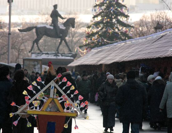 Russian Winter arts and craft festival kicks off in Moscow