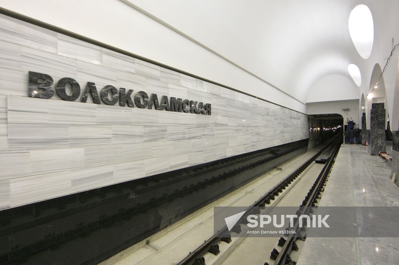 Test train running along Strogino-Mitino stretch