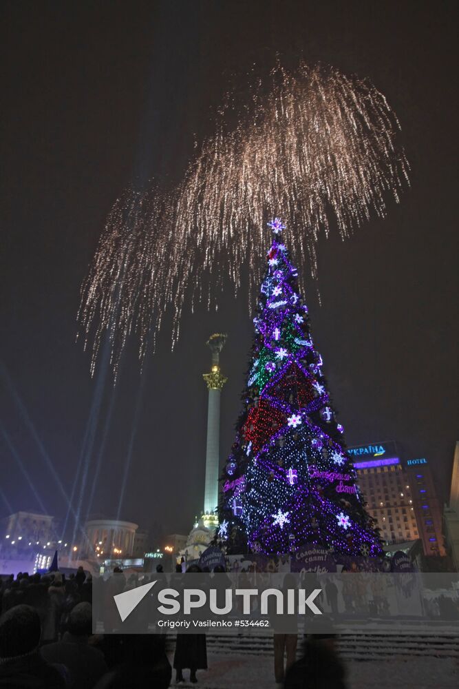 Ukraine's New Year tree number one inaugurated in Kiev