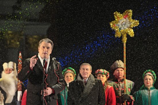 Victor Yushchenko inaugurates Ukraine's fir tree number one