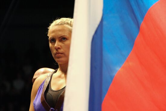 Boxing, Natalia Ragozina vs. Pamela London fight