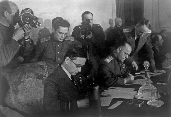 Signing German Instrument of Surrender, photocopy