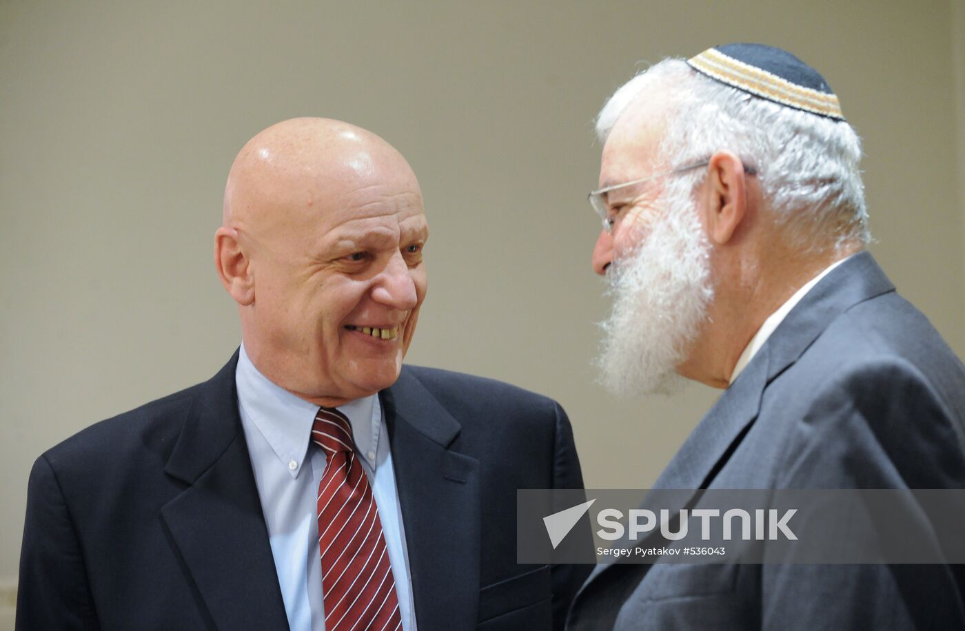 Alexander Saltanov, Yaakov Amirdor