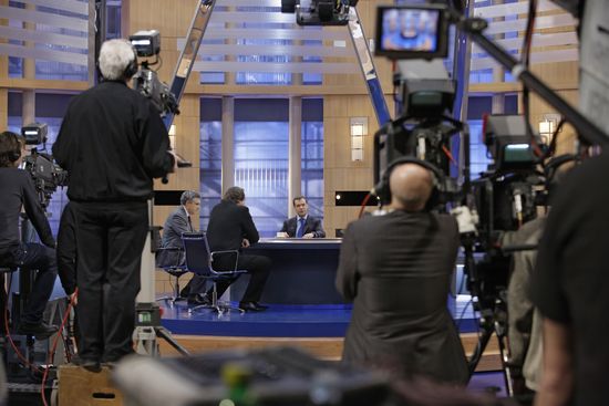 Dmitry Medvedev summed up year 2009 on federal television