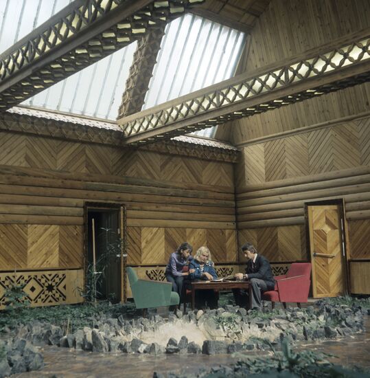 Restaurant "Lukomorye"