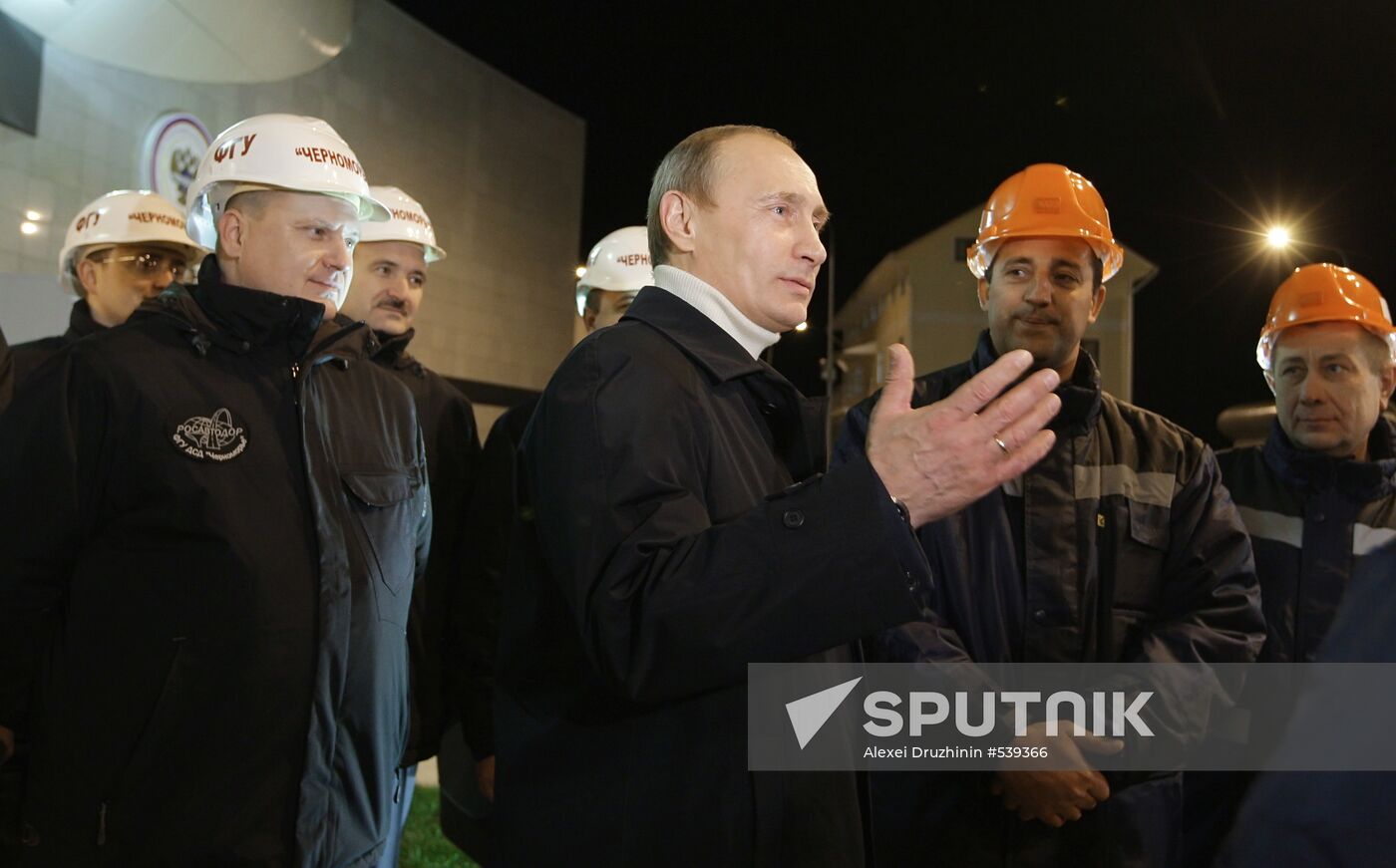 Vladimir Putin visits Southern Federal District