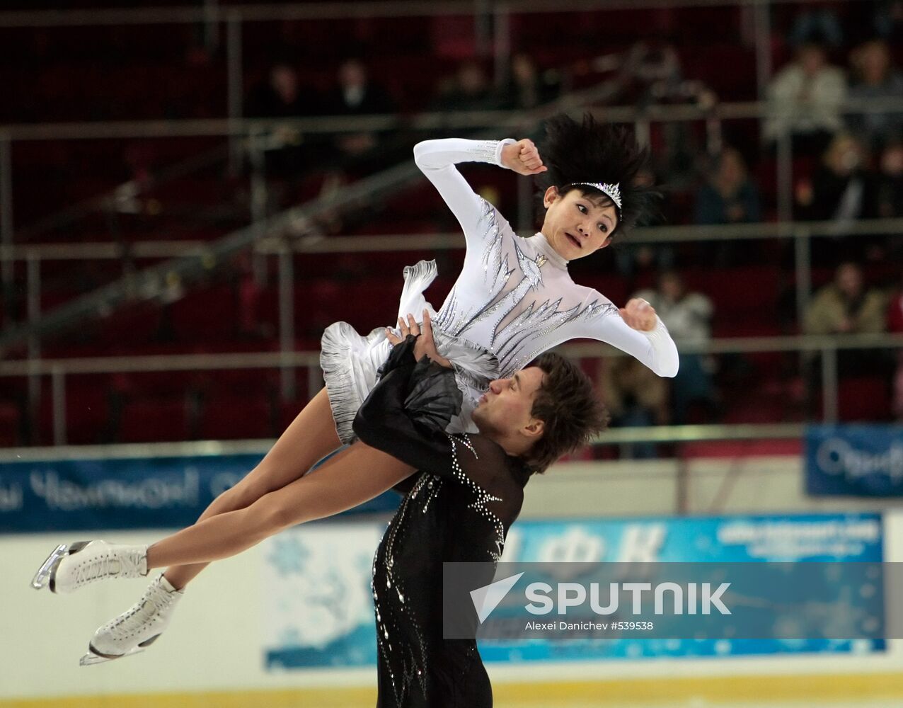 Yuko Kavaguti, Alexander Smirnov