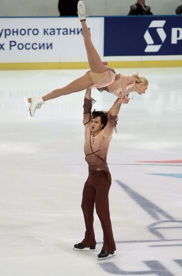Pair skaters Maria Mukhortova, Maxim Trankov