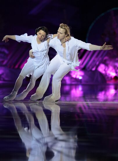 Alisa Grebenschikova, Maxim Stavisky
