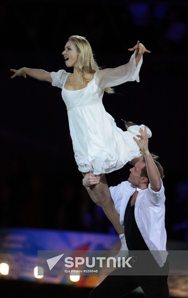 Tatyana Navka, Roman Kostomarov