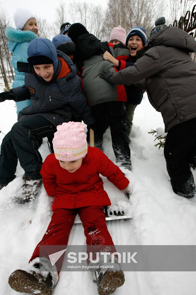 Qış Babay's residence opens in Novy Kyrlai