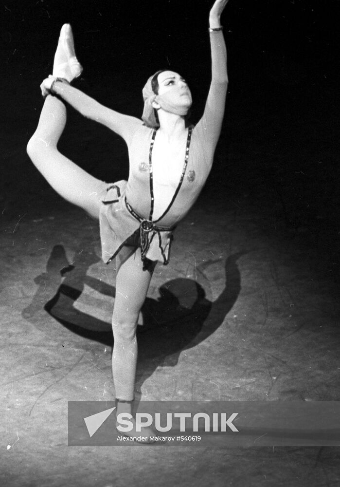 Ballet dancer Tatyana Golikova