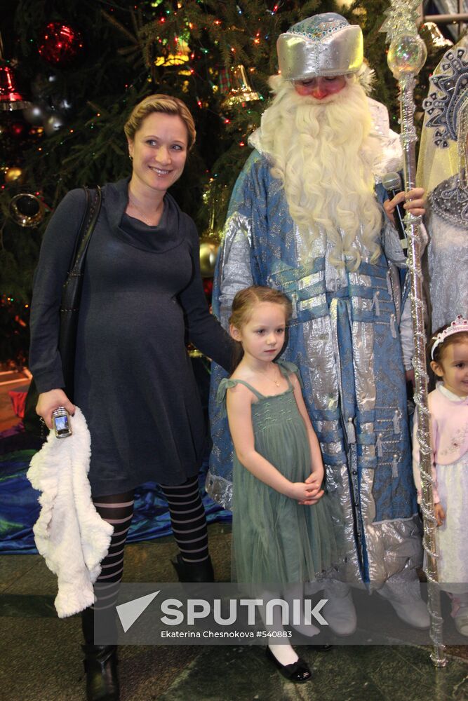 Children's New Year performance in Pushkin Museum of Fine Arts
