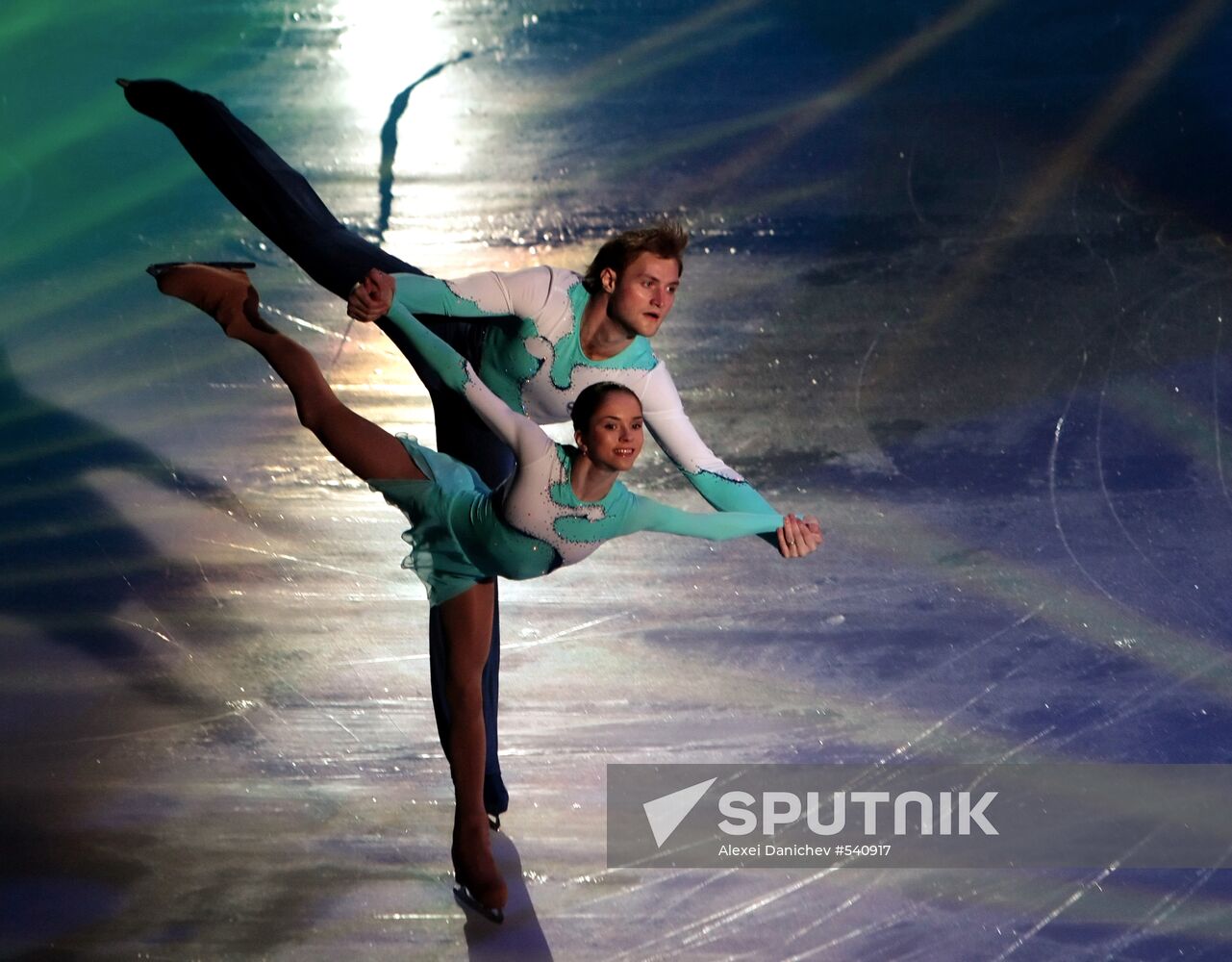 Vera Bazarova and Alexei Leonov