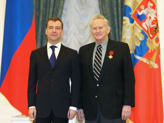 Dmitry Medvedev presents state awards at the Kremlin