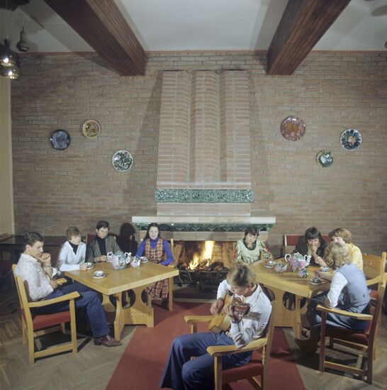 Youth cafe