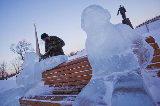Vyugovei 2010 Ice Sculpture Festival opens in Moscow