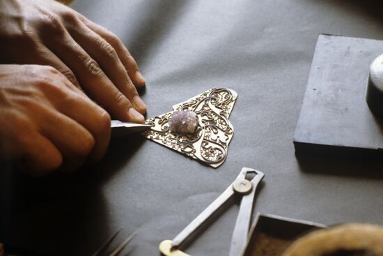 Jewelry art