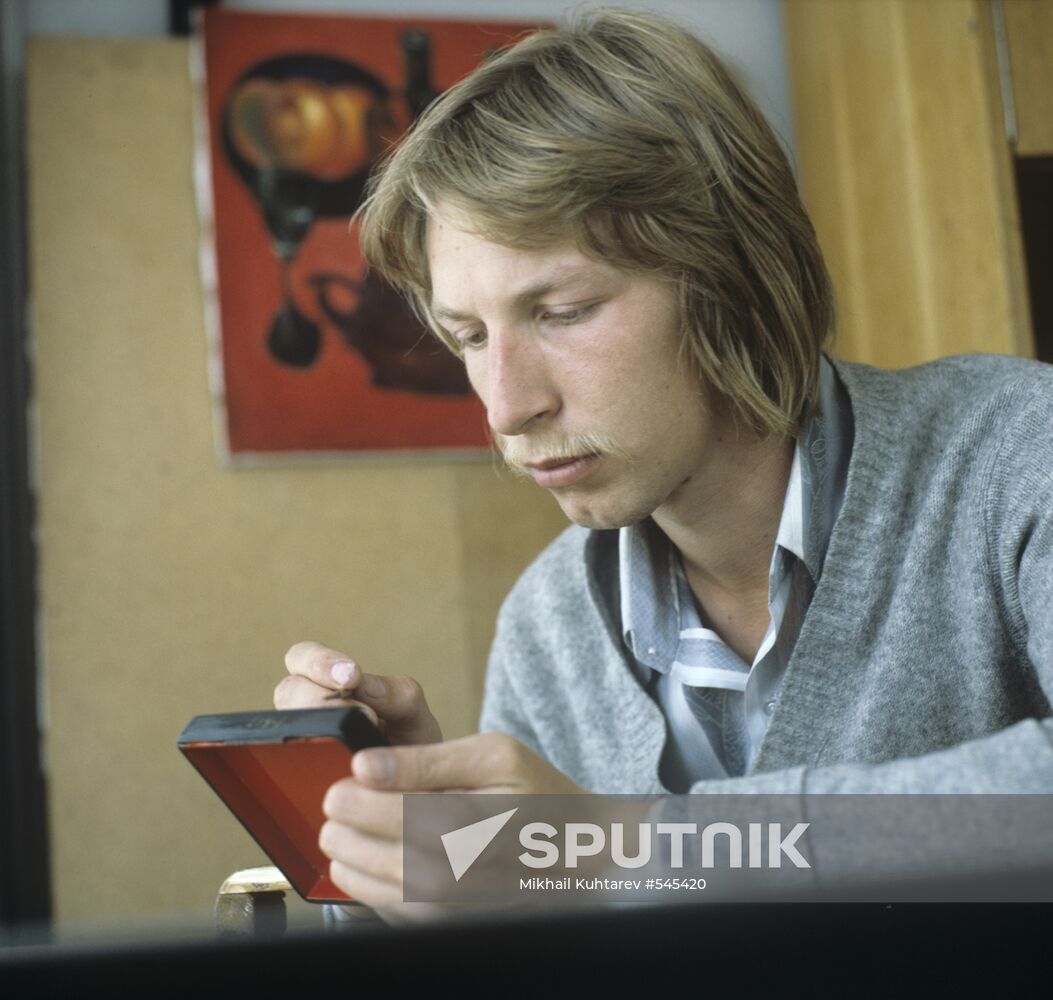 Artist Sergei Kozlov