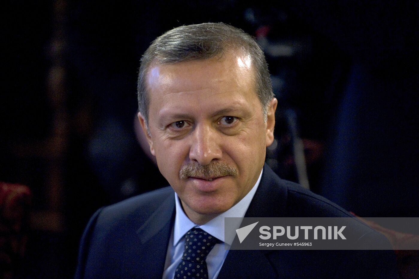 Dmitry Medvedev meets with Recep Tayyip Erdoğan