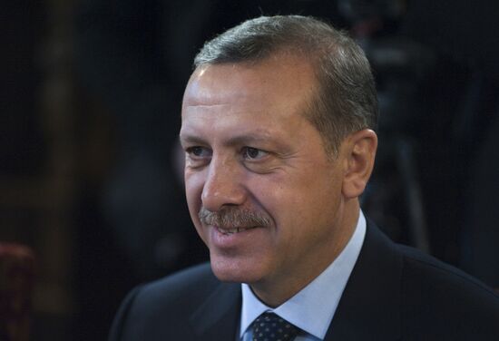 Dmitry Medvedev meets with Recep Tayyip Erdoğan