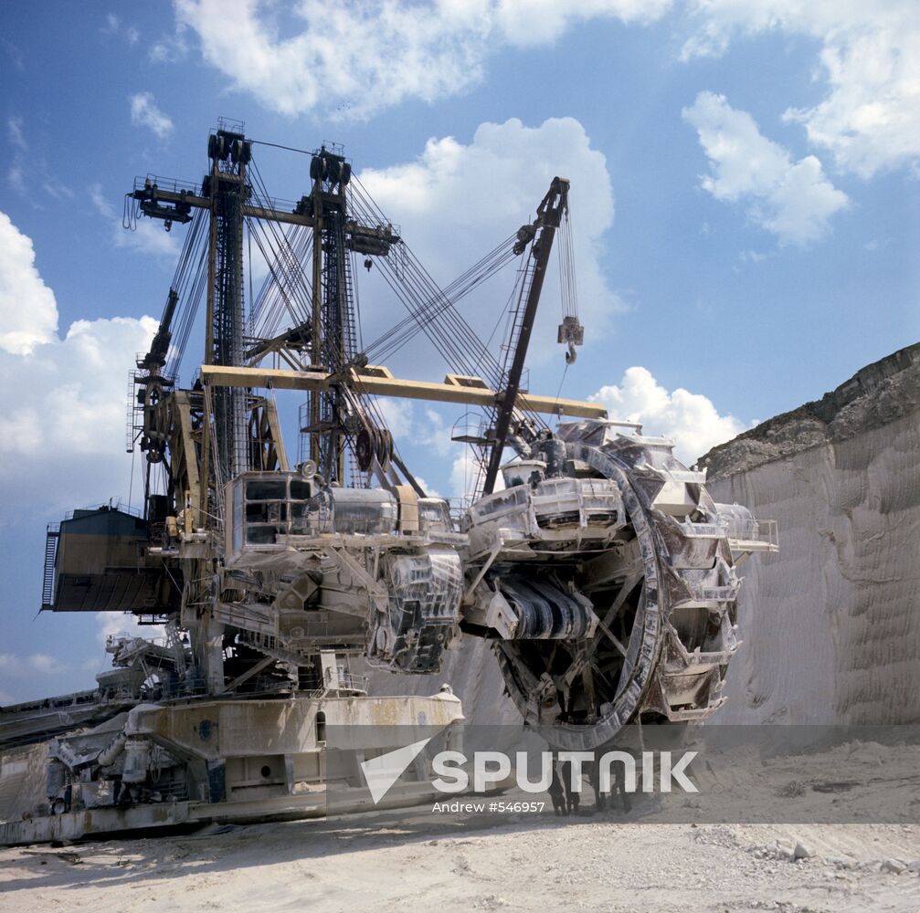 A rotor excavator