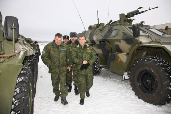 Dmitry Medvedev visits Vystrel firing range, Moscow suburbs