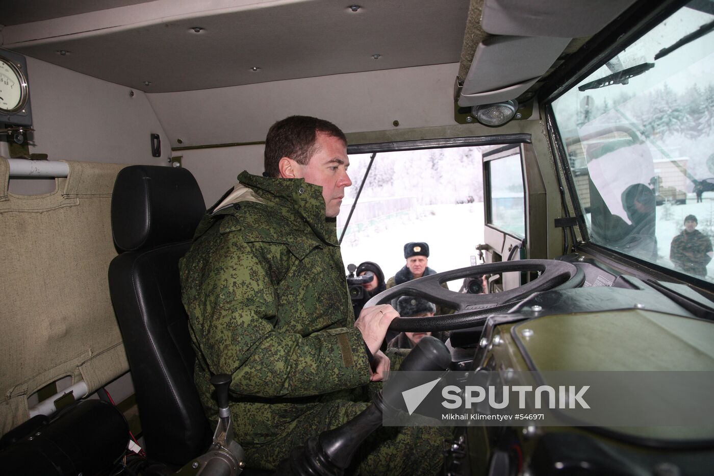 Dmitry Medvedev visits Vystrel firing range, Moscow suburbs