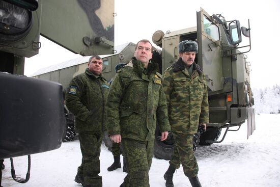 Dmitry Medvedev visits Vystrel firing range, Moscow suburbs