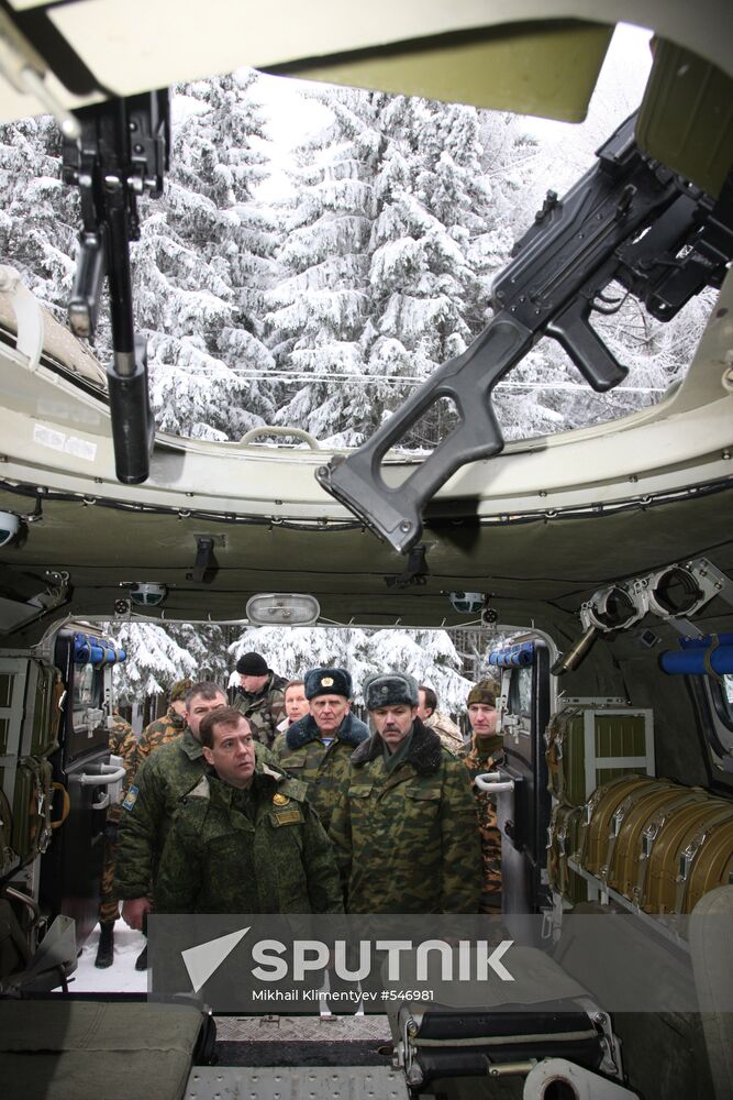 Dmitry Medvedev visits Vystrel firing range, Moscow suburbs