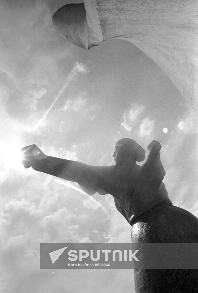 Monument to victims of fascism